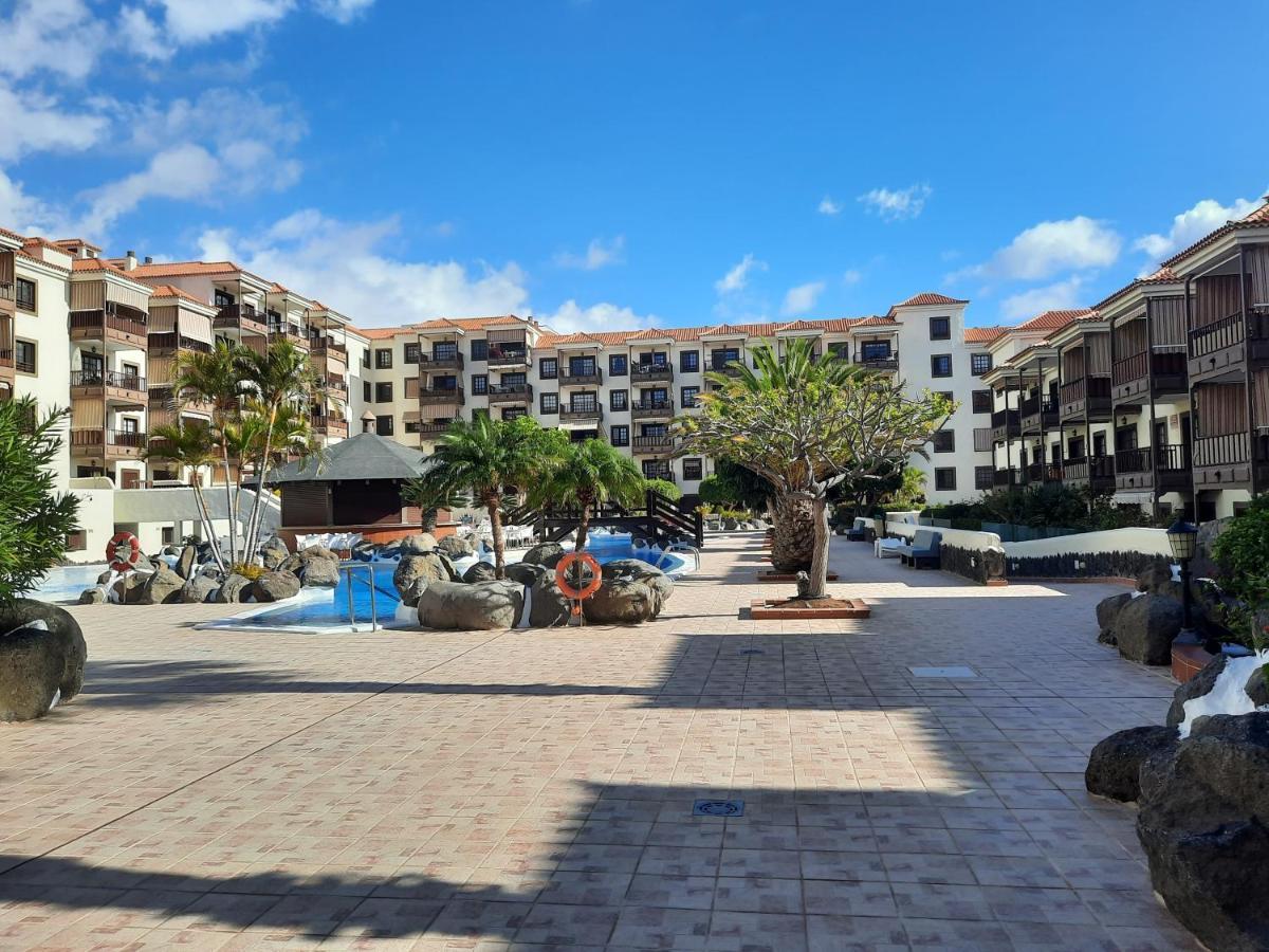 A Charming Apartment With A Swimming Pool Costa Del Silencio Dış mekan fotoğraf
